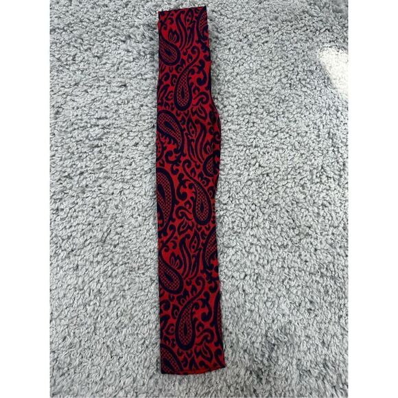 Rooster Vintage Paisley Square Tie - Picture 1 of 5